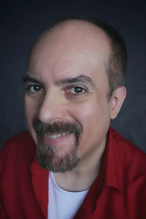 Roberto Lopes as Adalberto