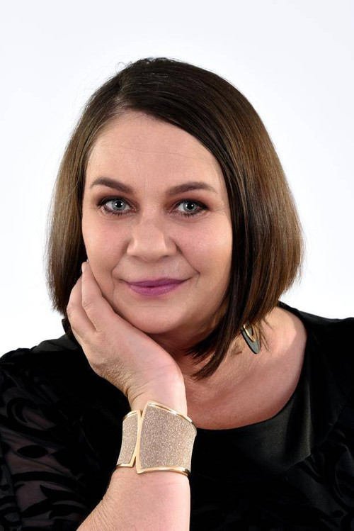 Franci Swanepoel as Lorraine Jooste