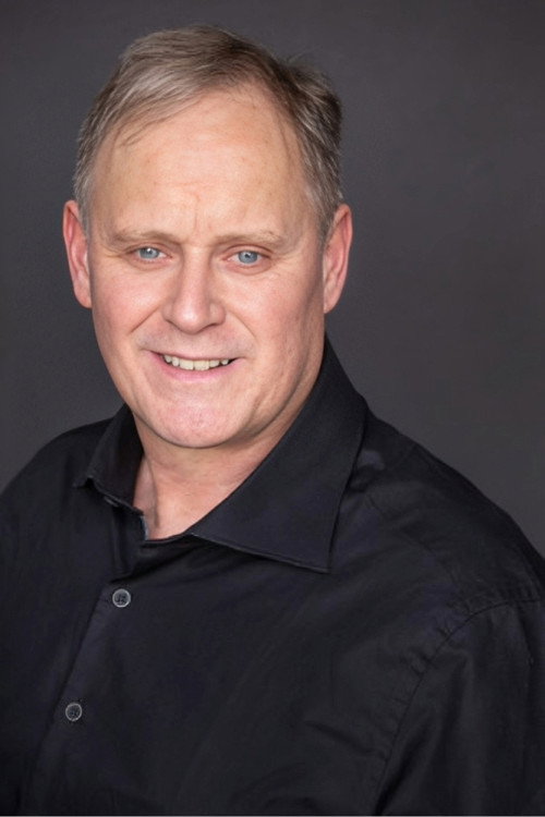 James Yaw as Jeffrey Hansen