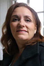 Marta Velasco as Gabriela's Cousin