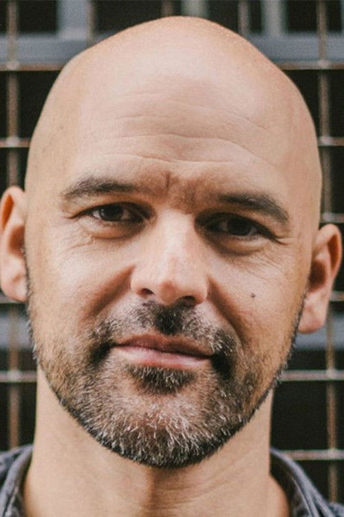 Conrad Westmaas as Nana/Avvocato