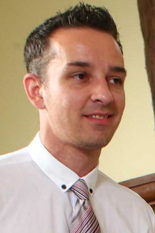 Ricky Stone as Vampire