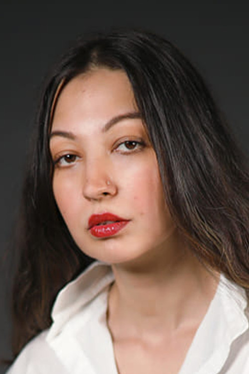 Rubya Chaudhry as Roxy