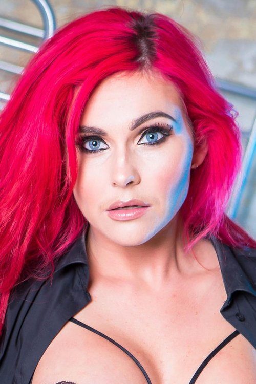 Roxi Keogh as Prison guard