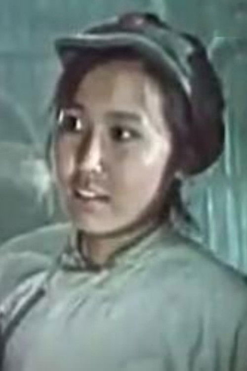 Meiming Zhang as Big Sister