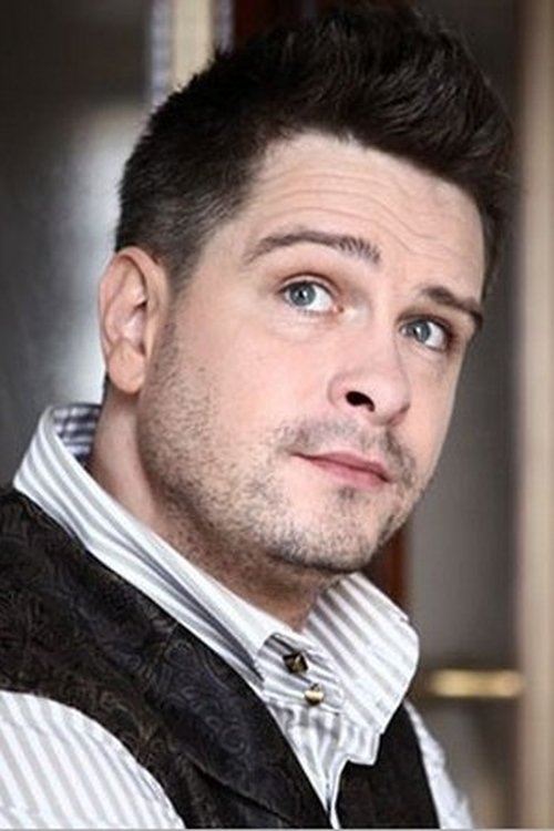 Michał Lewandowski as Kapen Genezyp de Vahaz "Zypcio"