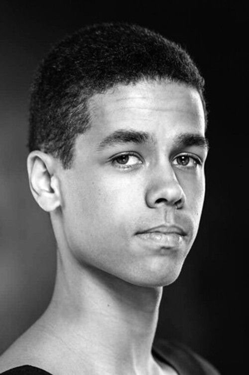 Joseph Sissens as Her Musical Friend