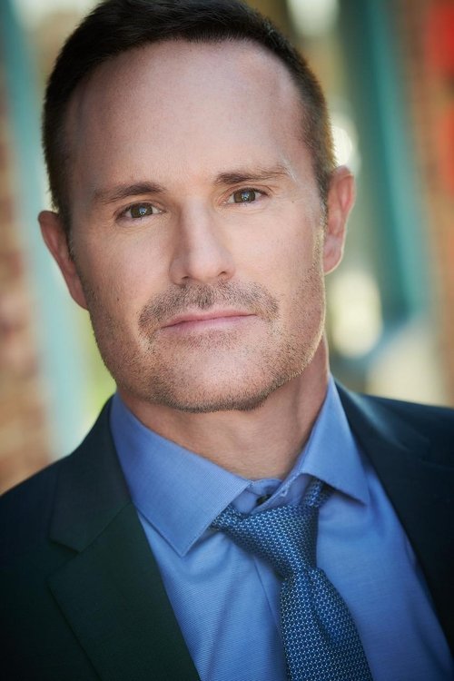 Tim Misuradze as Peter Benedict