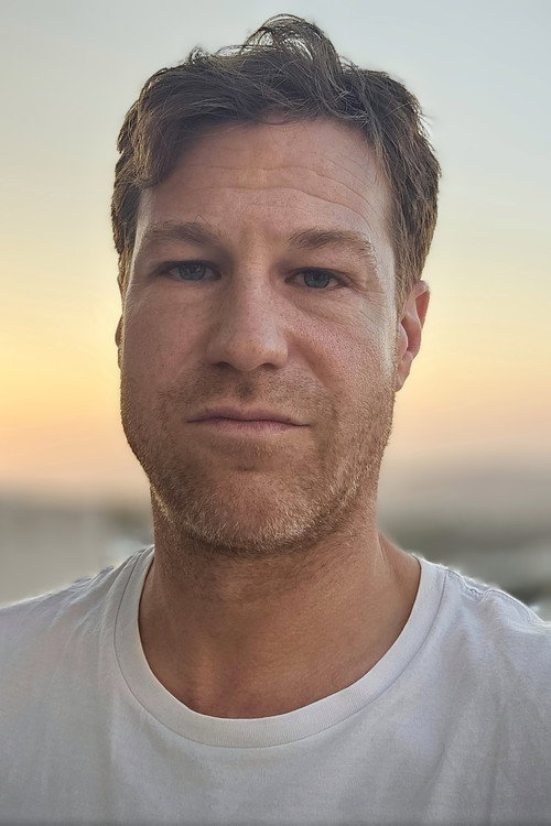 Nikias Chryssos as (voice)