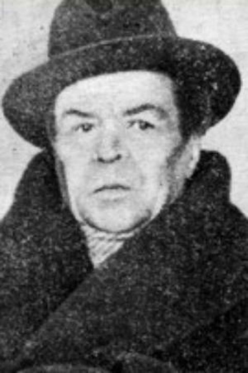 Mikhail Arbenin as Ibrahim Mirza, a rich man