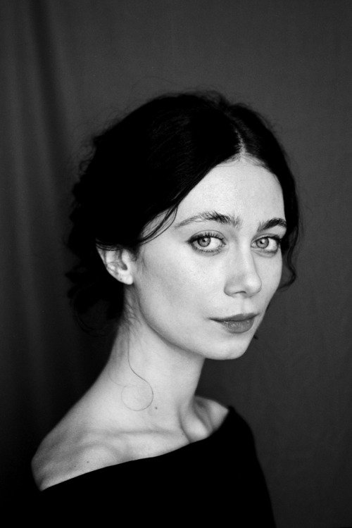 Rebecca Plymholt as Nina