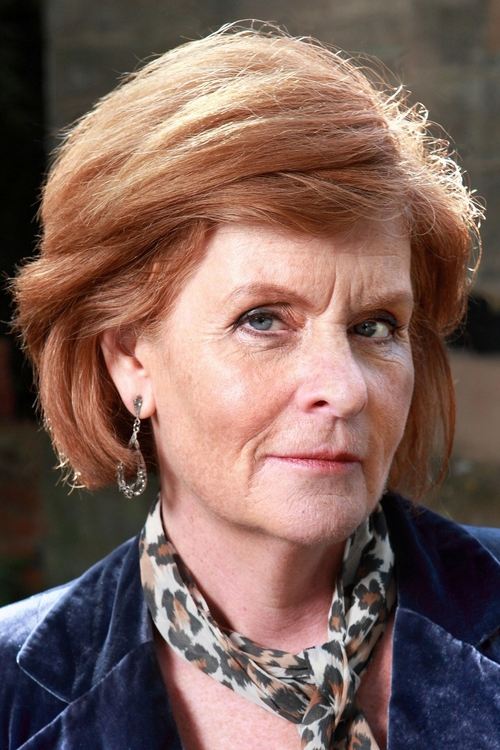 Buffy Davis as Marge