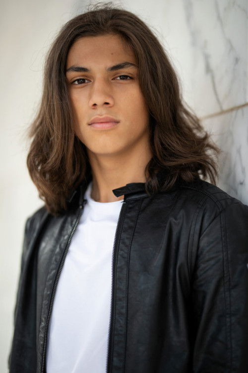 Leonardo Cerci as Amico di Ricky