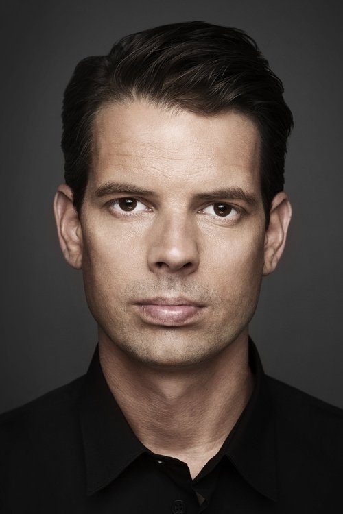 Alex Schulman as Self (archive footage)