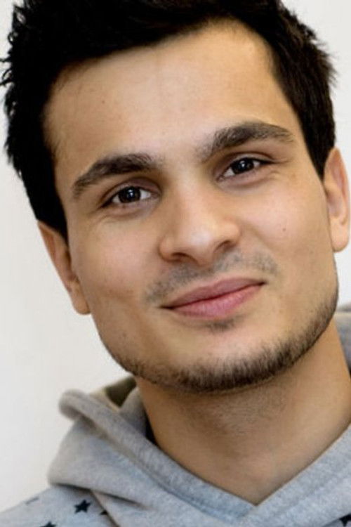 Simon Mathew as Hans Henrik Palm