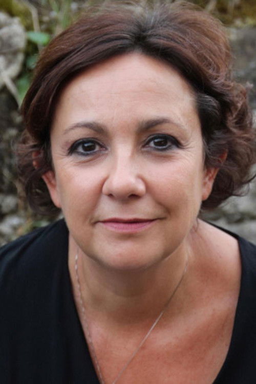 Paola Roscioli as Ms. Hinman