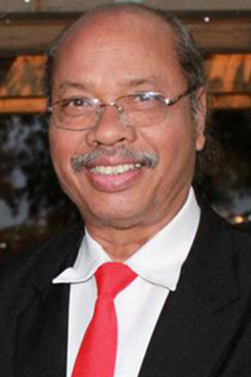 Dan Buriram as Reader of Ghost