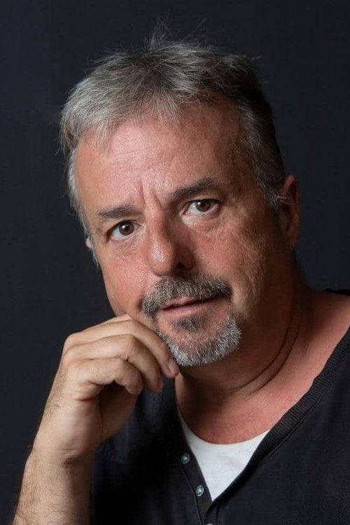 Juan Ramón García as Le Pauvre