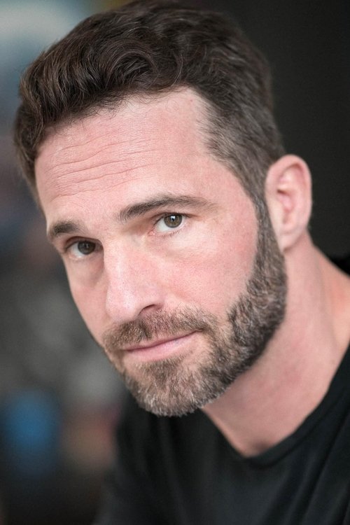 Gregory Defleur as Alfred Arnheim