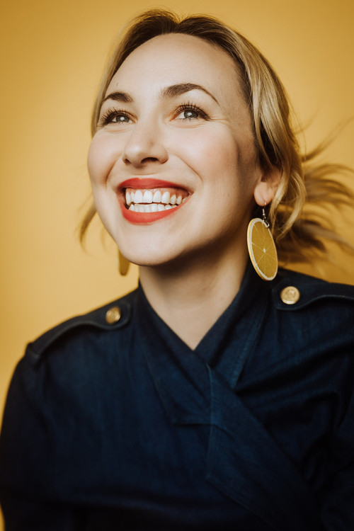 Lucy McNulty as Claire