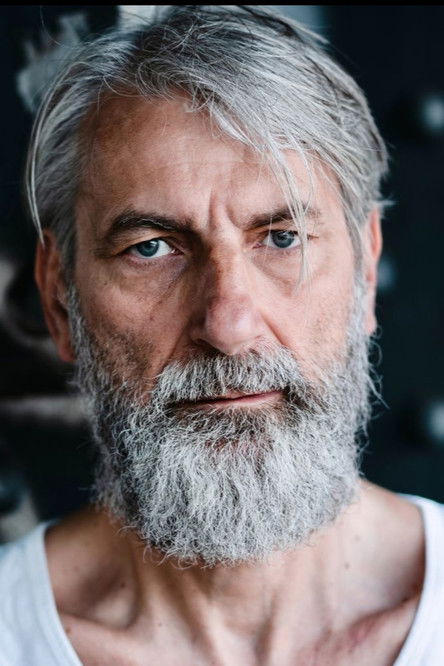 Harald Schindel as Alfred Drechsler