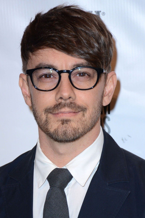 Jorma Taccone as Miscellaneous Storks (voice)