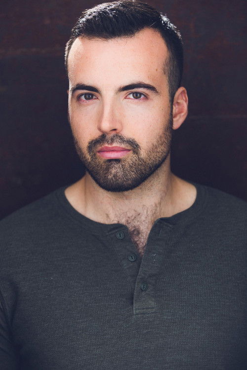 Max Pheifer as Julius