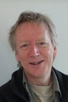 Stephen Smith as Entrevistado, especialista em comunismo