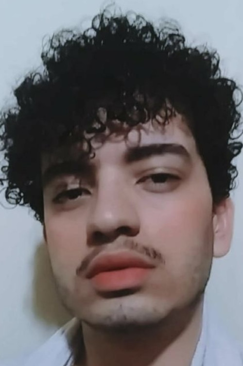 Giuliano Sousa as Giuliano Sousa