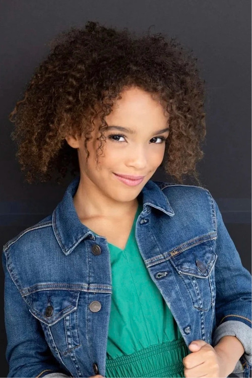 Mila Jaymes as Charli