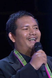 Popon Kerok as Anto (Karyawan Restoran)