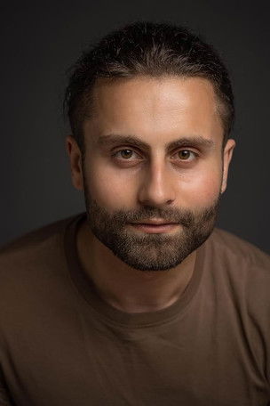 Christian Bitar as Male Art Student