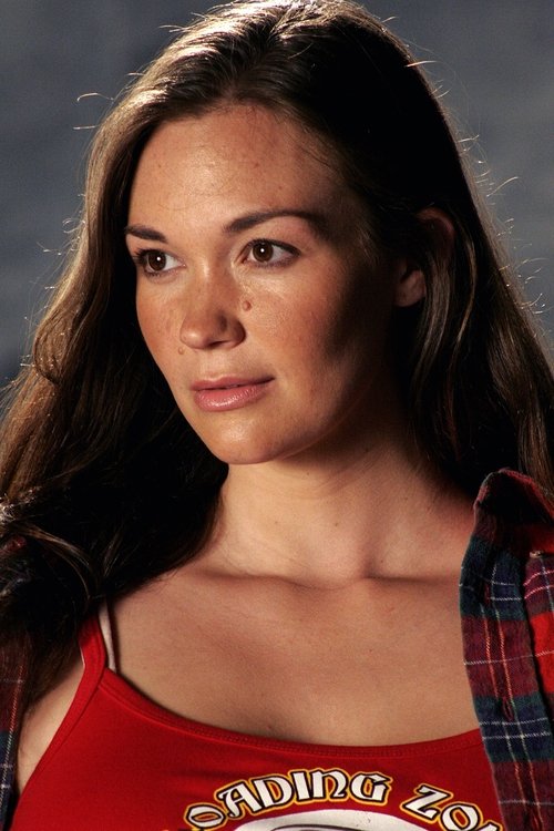 Grace Thorsen as Leah