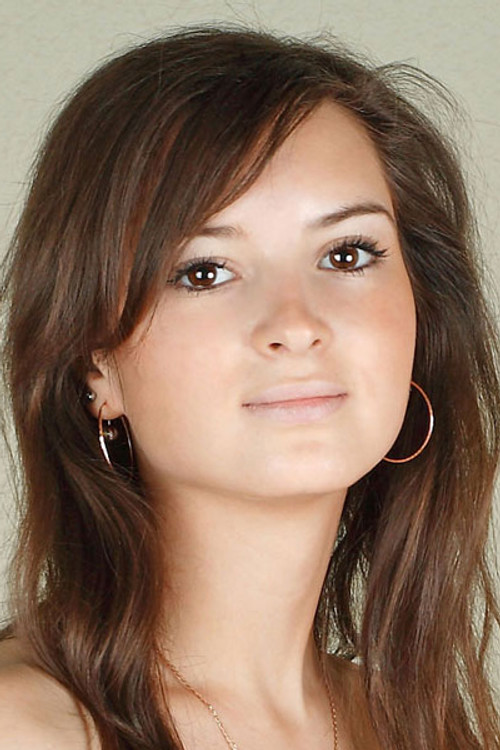 Aaralyn as (as Kelly)