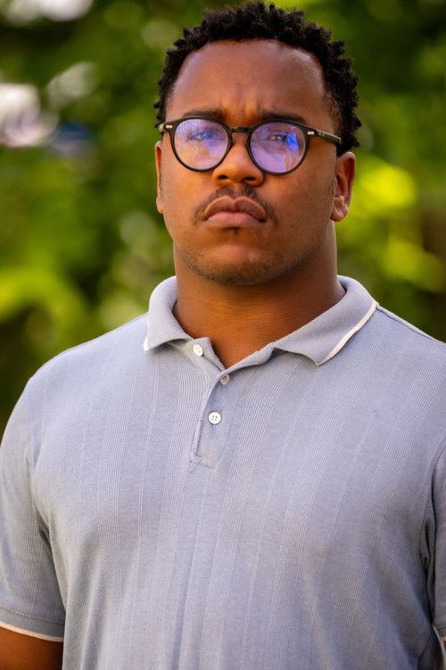 Sawyer Porter as Thomas