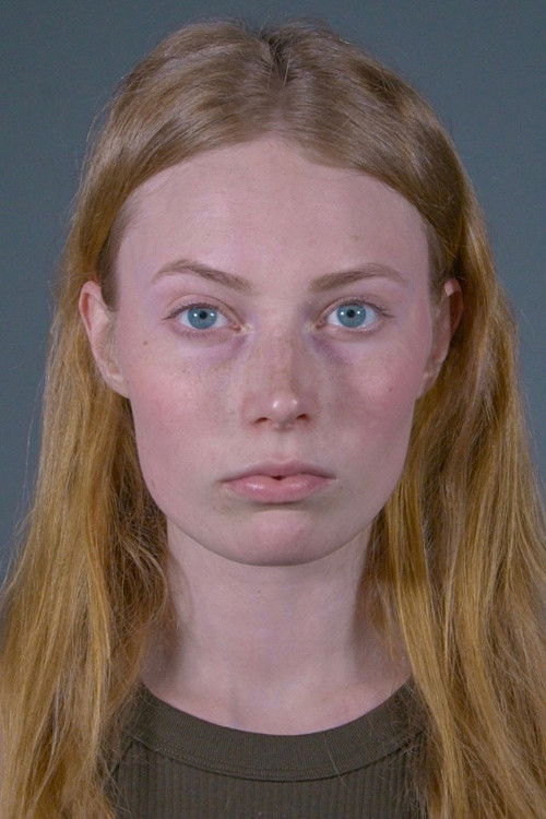 Karmen Mai Karus as Girl