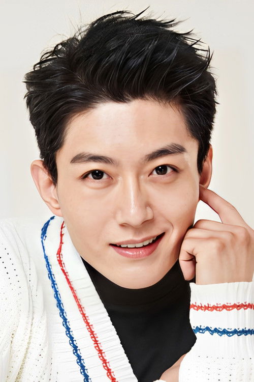 Yuan Hangming as Zhang Feng