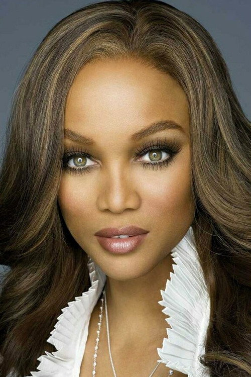Tyra Banks as Self - Judge