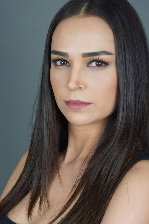 Cansu Kanlıkaya as Zerhun