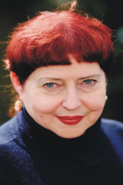 Hildegard Alex as Hilde Tabbert