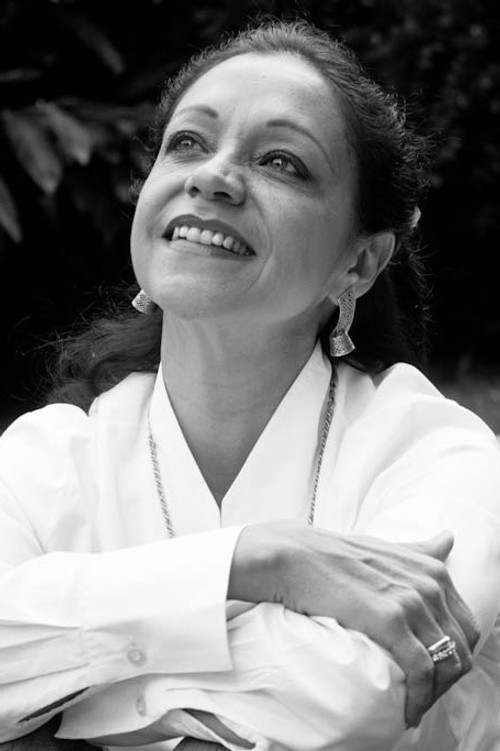 Margarita Cadenas as Commentary