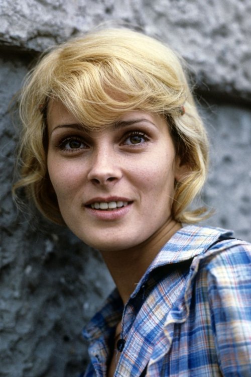 Maria Gładkowska as Ambassador's wife