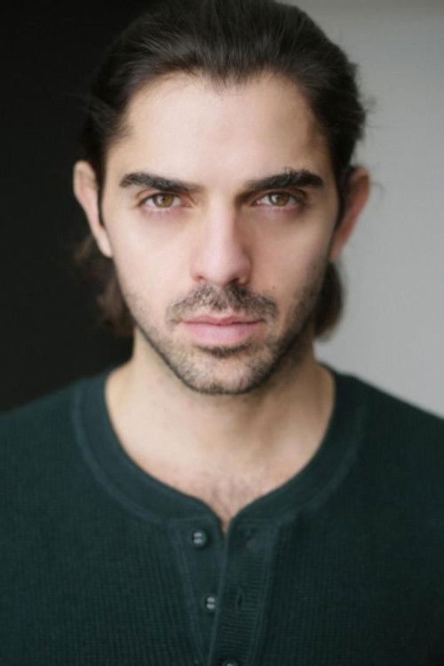 Frank Cicurel as Etienne