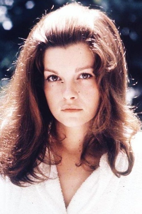 Geneviève Bujold as Élisabeth