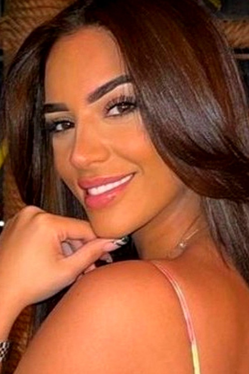 Marwa Merazka as Marwa