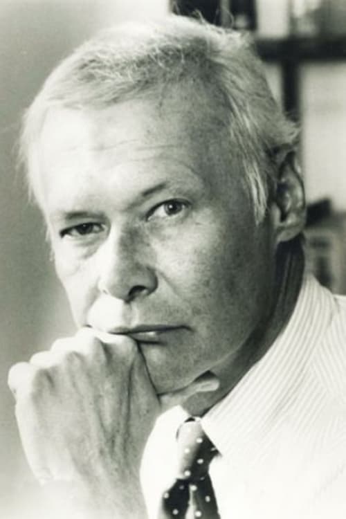 Morgan Paull as Holden