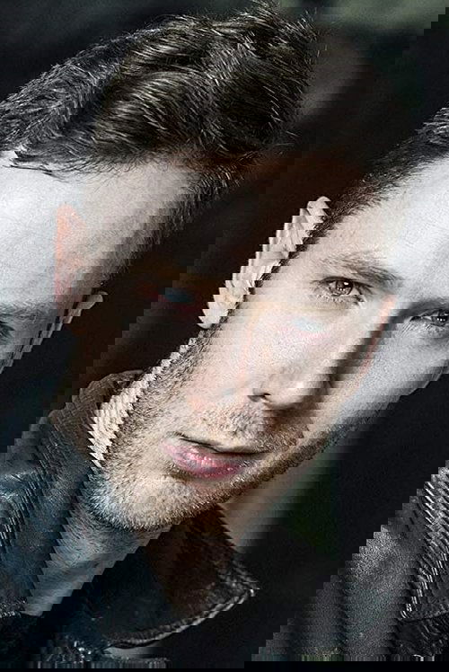 Anders Yates as Pastor Robert