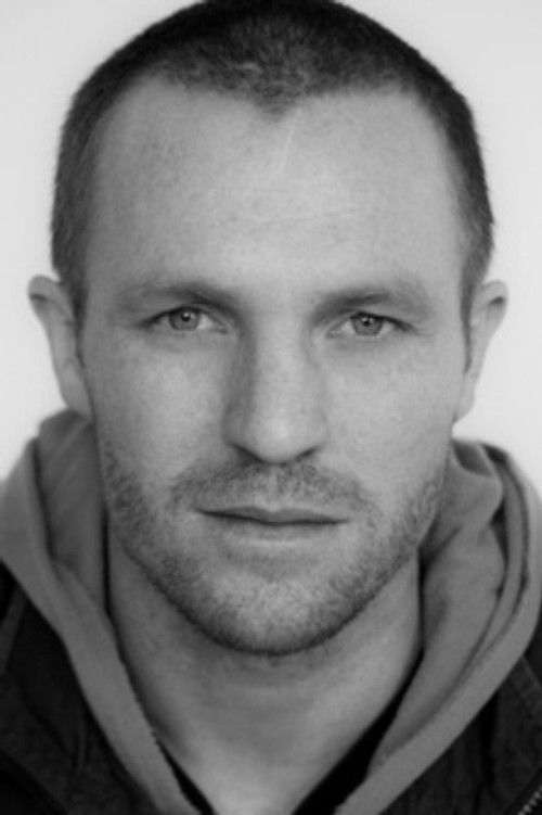 Isaac Hamon as Rooftop Thug