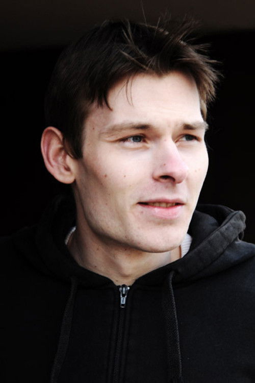 Frank Droese as Sohn