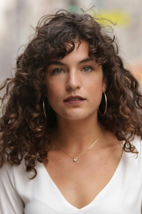 Patricia Ponce de León as Maria